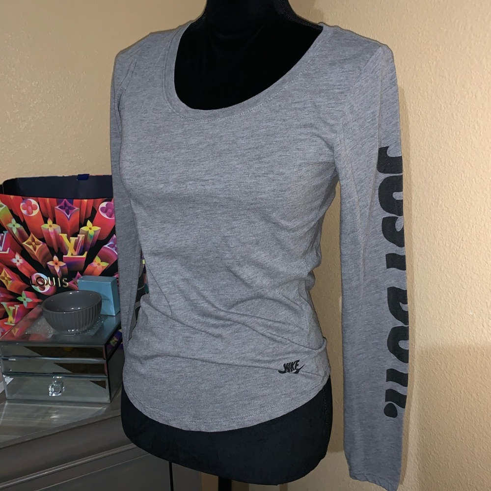 NIKE JDI Scoop Neck Long Sleeve Tee